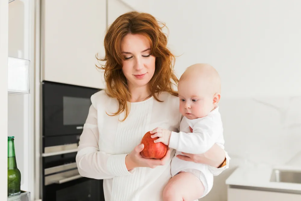 Anne ve Bebek Sağlığı İçin Emzirme Döneminde Beslenme İlkeleri